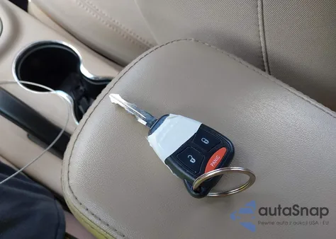 2012 Chrysler 200 Touring z USA, uszkodzony, nr VIN 1C3BCBEG6CN279919